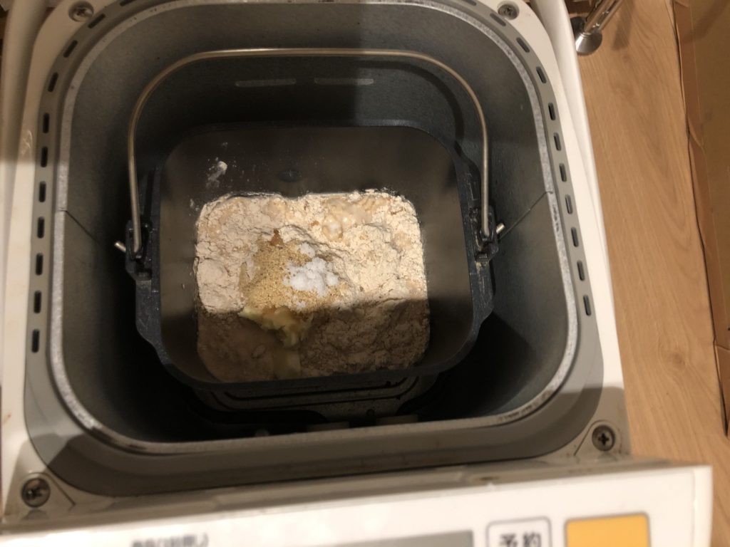 ホームベーカリーで全粒粉100%パン 手順④
