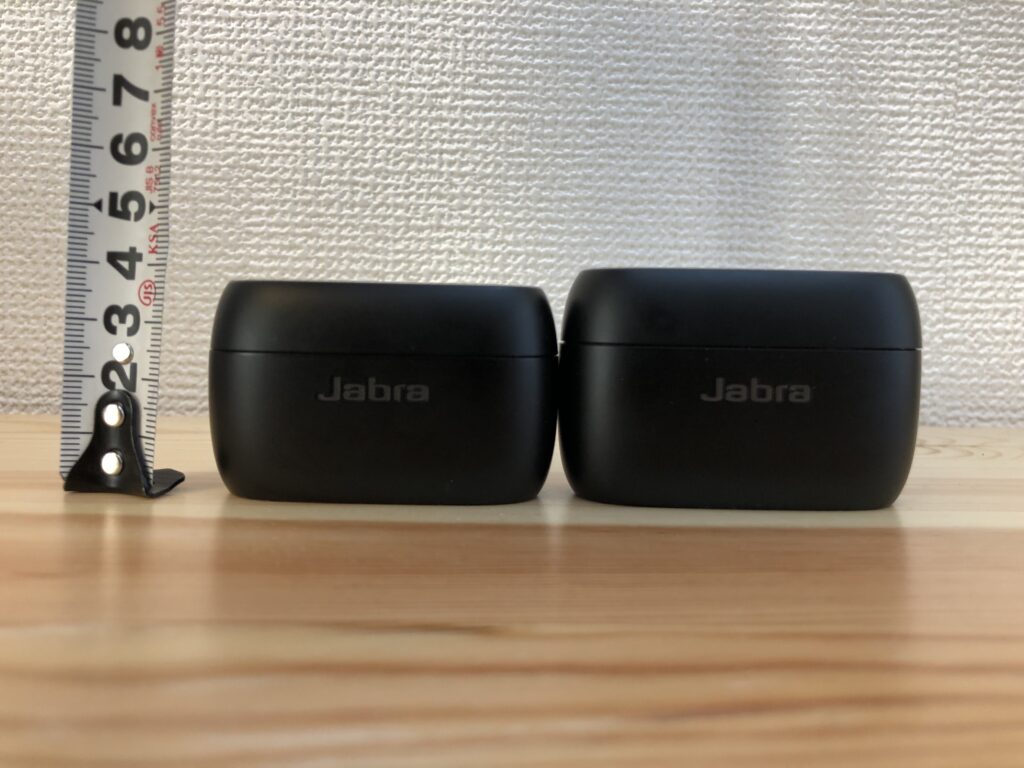 Jabra Elite 85t 75t 大きさ比較①