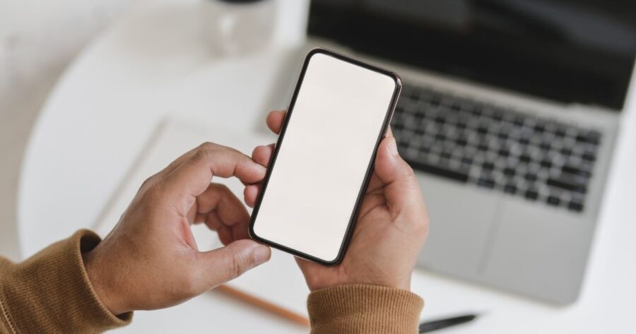 iPhoneがリンゴマークのまま起動しない時の対処法のまとめ
